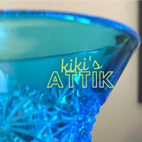 Hi! Welcome to @kikisattik!  Kiki & GG’s space for awesome finds! - Picture 2 of 2